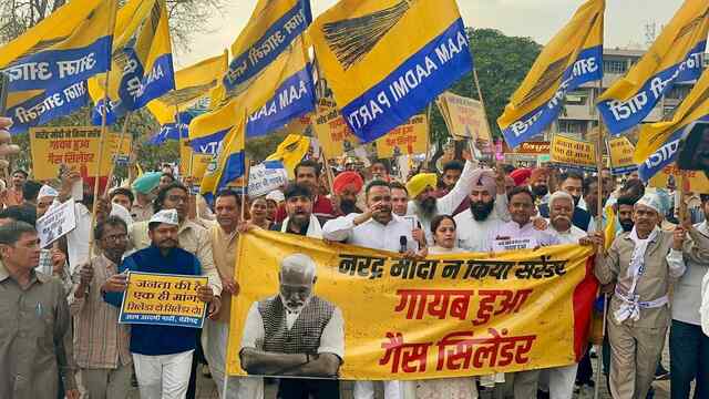 AAP की चेतावनी: गैस की कीमतें न घटीं तो सड़क पर प्रदर्शन और तेज होगा