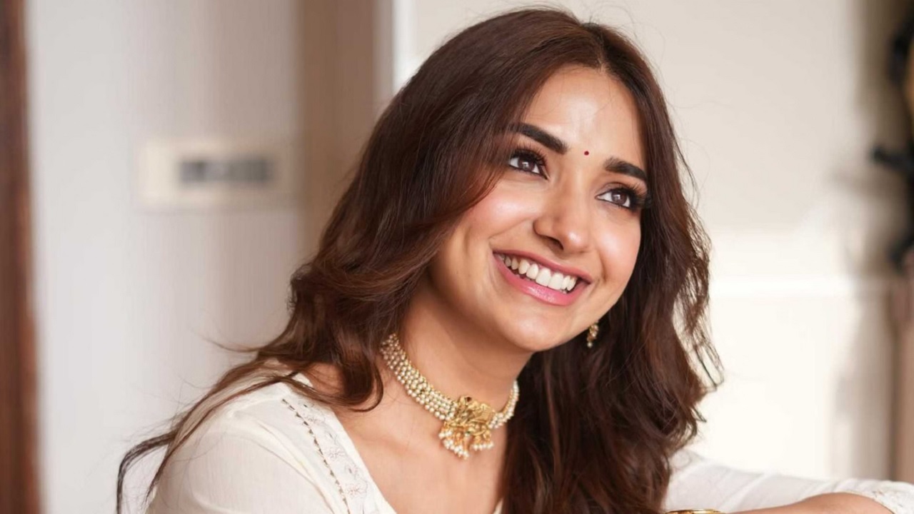 Abhishek Malhan नहीं इस मिस्ट्री मैन से शादी करेंगी Jiya Shankar! खुद दिया फैंस को Hint