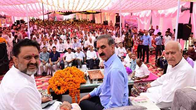 अस्पतालों में सुविधाएं बढ़ाने की घोषणा: CM Sukhu