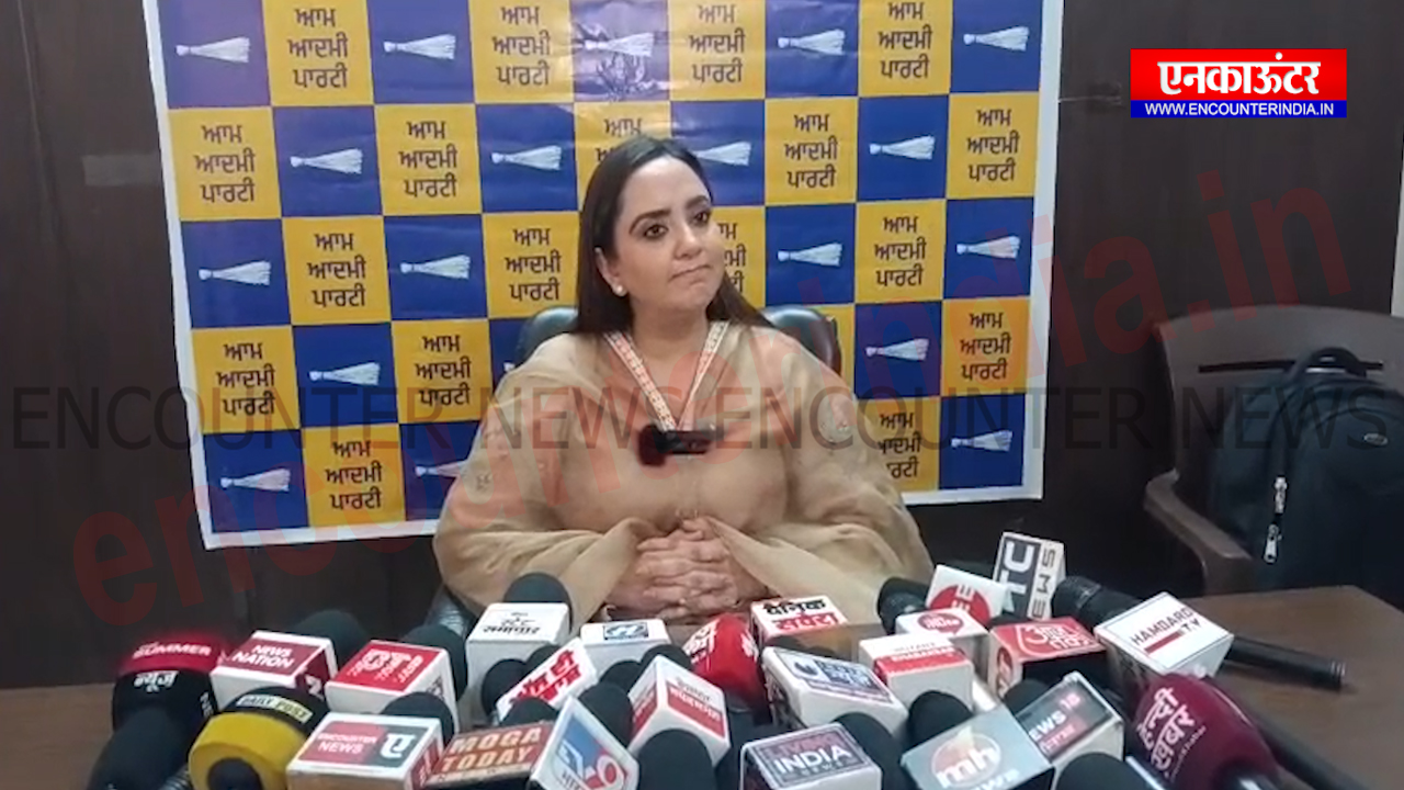 Punjab News: आतंकी पन्नू पर भड़की आप विधायक अमनदीप कौर, देखें वीडियो
