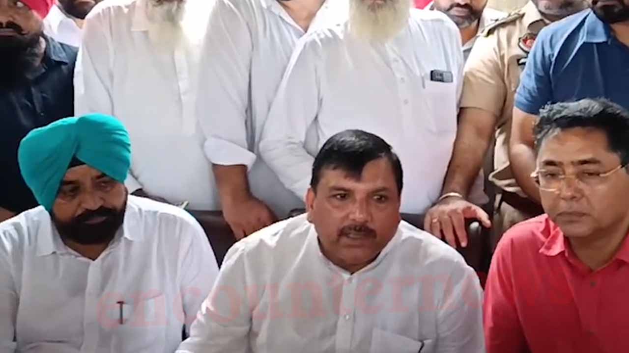 Punjab News: MP Sanjay Singh ने इस इलाके का किया दौरा, केंद्र सरकार पर दागे निशाने, देखें वीडियो