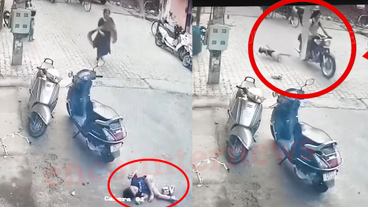 Punjab News: सड़क पर खेल रहे बच्चे को Bullet सवार ने मारी जबरदस्त टक्कर, देखें CCTV