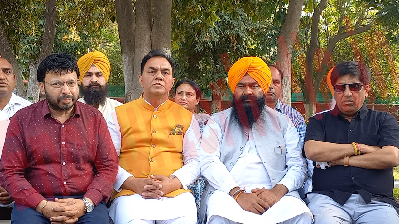 Jalandhar News: कानून व्यवस्था को लेकर कैबिनेट मंत्री रवजोत और MP Raj Kumar का आया बड़ा बयान, देखें वीडियो