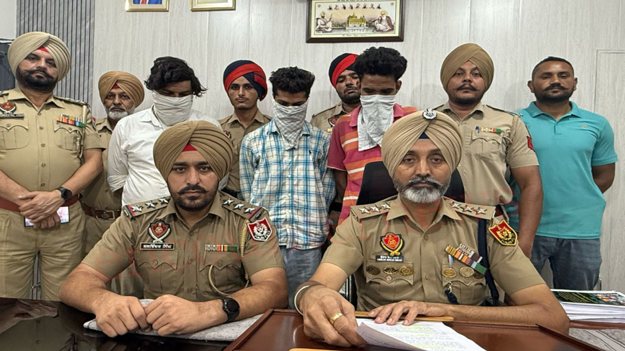 Jalandhar News: लूट मामले में 50 हजार की नगदी सहित 3 आरोपी गिरफ्तार, देखें वीडियो