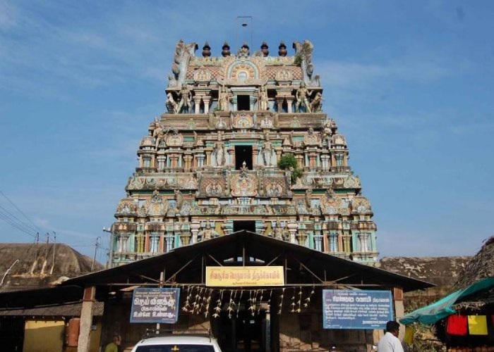 इस सूर्य मंदिर से जुड़ी है नवग्रहों की रोचक कहानी, ब्रह्मा ने दिया था श्राप