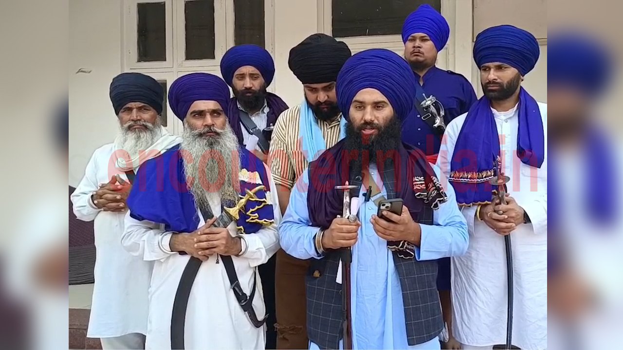 Punjab News: श्री अकाल तख्त साहिब के सचिव से मिली श्री गुरु ग्रंथ साहिब सत्कार कमेटी, की ये मांग, देखें वीडियो