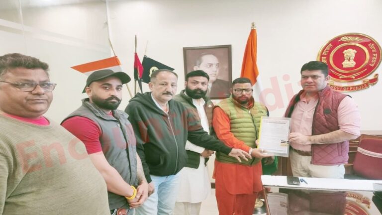अखिल भारतीय शिवसेना राष्ट्रवादी ने गैंगस्टरों के खिलाफ पुलिस कमिश्नर को सौंपा मांगपत्र