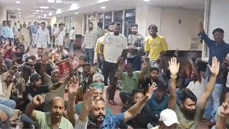 Jalandhar News: सफाई कर्मचारियों ने किया चक्का जाम, भड़की यूनियन ने की नारेबाजी, देखें वीडियो