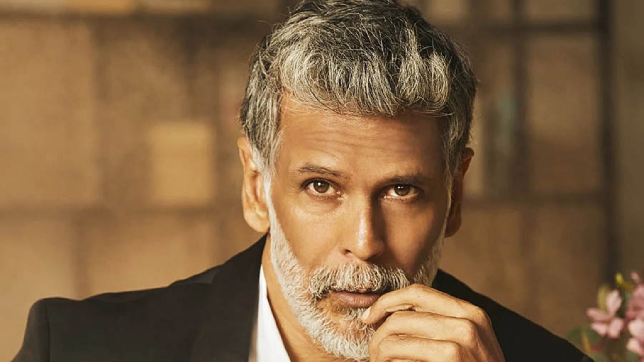 Milind Soman ने बताया अपनी फिटनेस का राज, इस चीज से दूर रहते हैं Supermodel