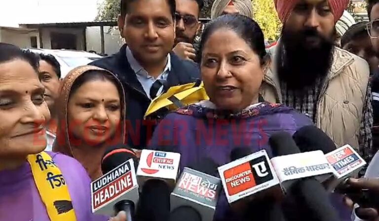 Punjab News: 11 उम्मीदवारों के साथ नांमाकन भरने पहुंची AAP MLA, देखें वीडियो