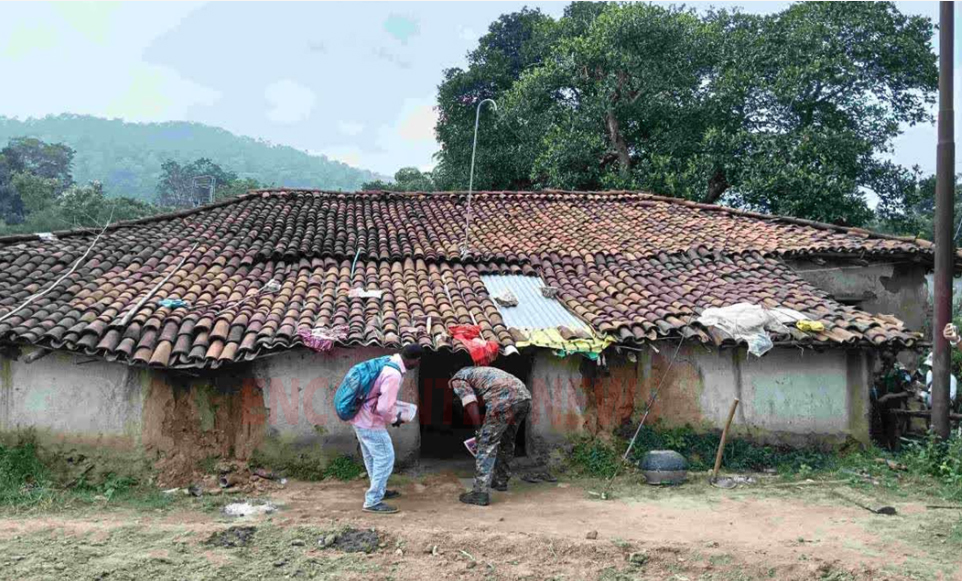 इस इलाके में हुआ Triple Murder, 9 वर्षीय बच्चे सहित दपंति का किया बेहरमी से कत्ल
