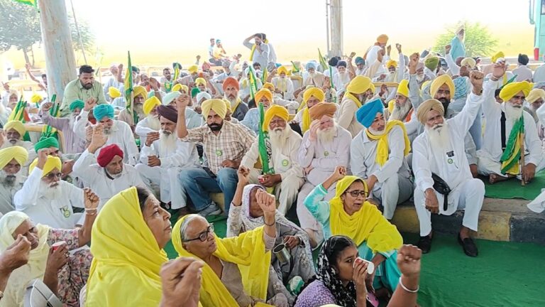 Punjab News: किसानों ने अब इस Toll Plaza को किया Free, देखें वीडियो
