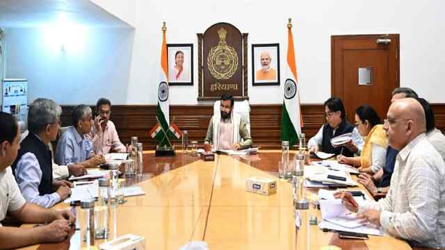 प्रदेश में सभी पात्र परिवारों को दी जाएगी आवास सुविधा: मुख्यमंत्री