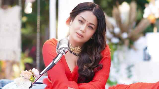 ‘जिम्मेदारियों, रिश्तों से ब्रेक लेना चाहती हूं’, Neha Kakkar की वायरल पोस्ट से फैंस हुए परेशान