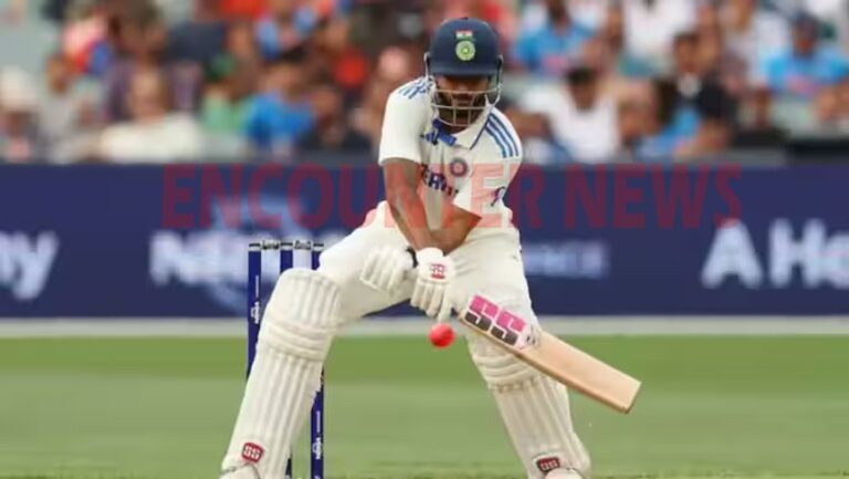 Australia के खिलाफ भारतीय युवा बल्लेबाज ने शतक ठोककर रचा इतिहास