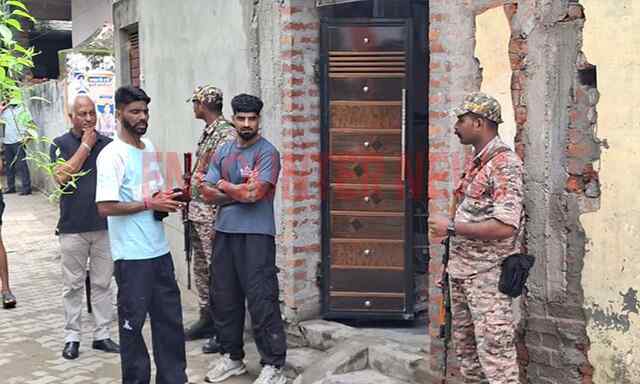 Punjab News: कारोबारी के घर ED टीम की दबिश