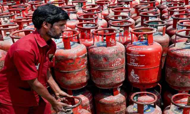 Gas Cylinder की बुकिंग को लेकर बदले नियम, बढ़ेगी मुश्किल