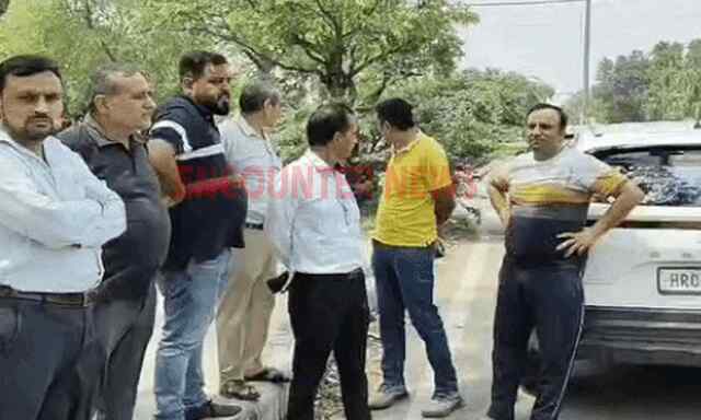 कारोबारी से 15 लाख लूटकर पुलिस वर्दी में बाइक सवार फरार