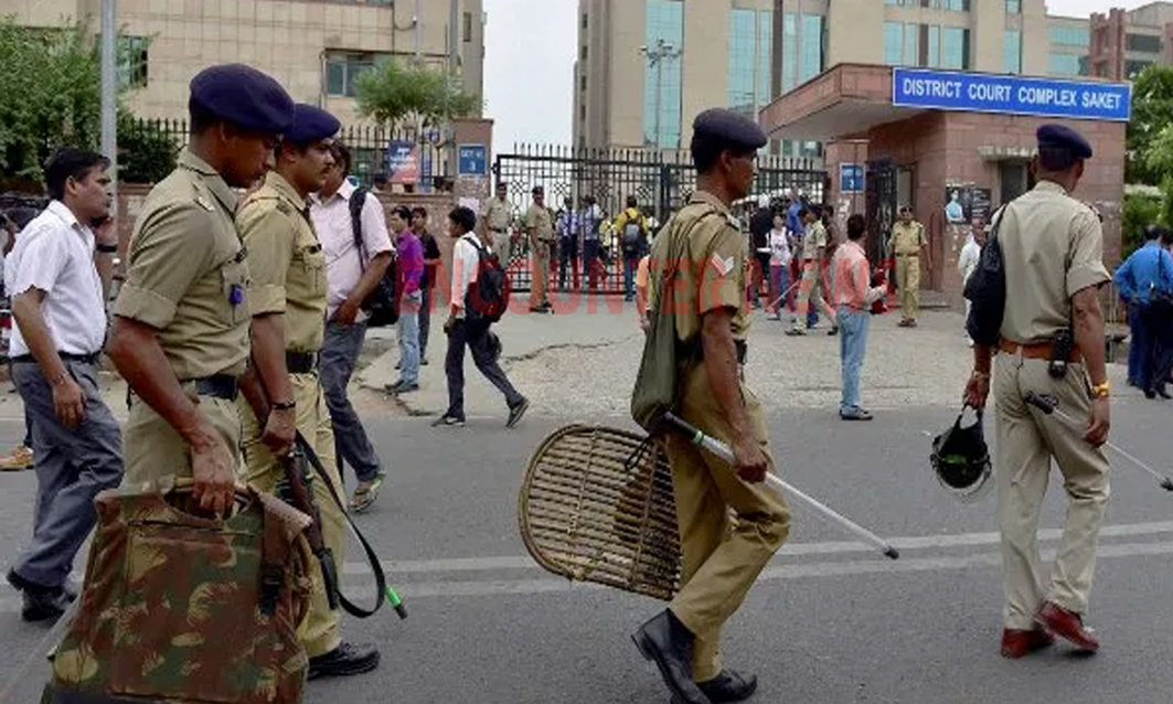 पटियाला हाउस और अन्य कोर्ट सहित 2 CRPF स्कूलों को मिली बम विस्फोट की धमकी, मचा हड़कंप