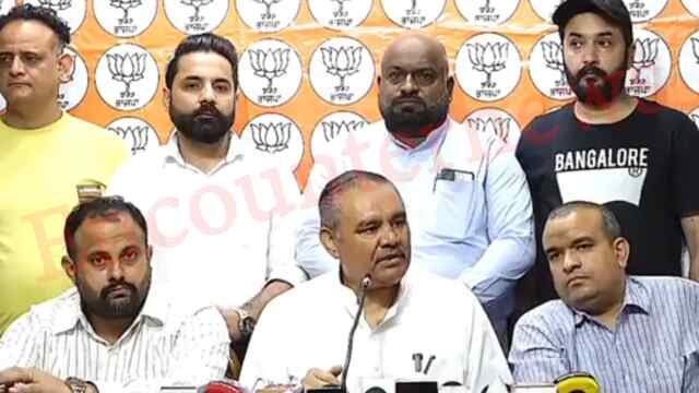 Jalandhar News: नीट पेपर लीक मामले में विजय सांपला ने कांग्रेस पर जमकर साधे निशाने, देखें वीडियो