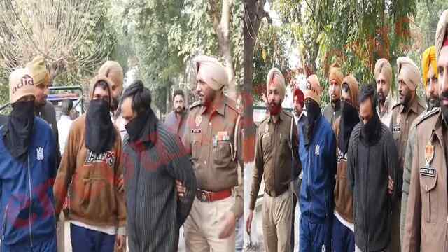 Punjab News: खाली प्लाट से मिली जली लाश मामले में तीन आरोपी गिरफ्तार, देखें वीडियो