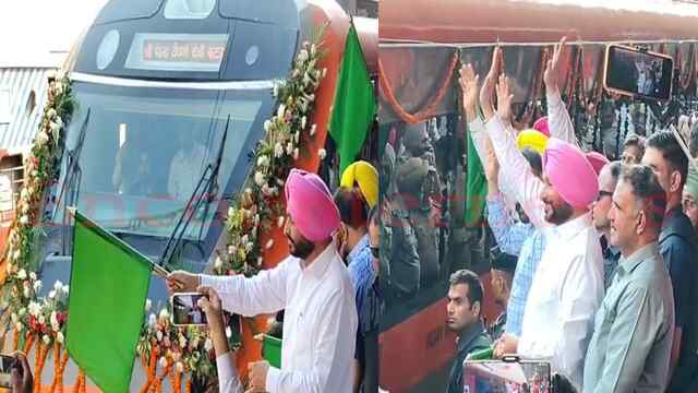 Punjab News: माझा क्षेत्र को मिला बड़ा तोहफा, रवनीत बिट्टू ने कटरा के लिए वंदे भारत ट्रेन को दिखाई हरी झंडी, देखें वीडियो