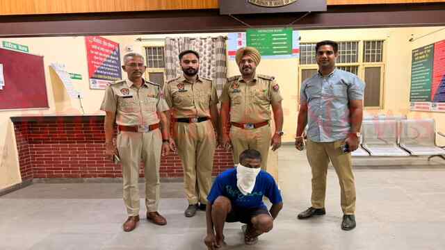 Punjab News: हेरोइन के साथ व्यक्ति गिरफ्तार, देखें वीडियो