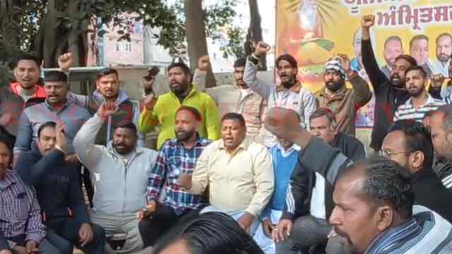 Punjab News: नगर निगम के सीवर मैन कर्मचारी यूनियन ने की बैठक, रखी ये मांगें, देखें वीडियो