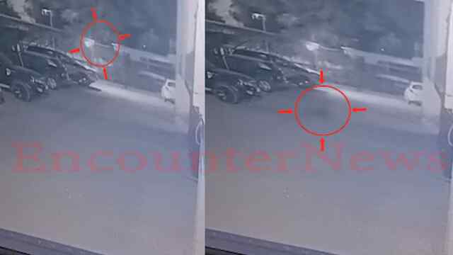 10वीं मंजिल से गिरने से युवकी की मौत, देखें वीडियो