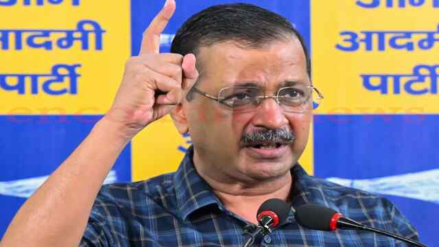 आम आदमी पार्टी के संयोजक Arvind Kejriwal ने अयोध्या राम मंदिर चोरी केस पर साधे केंद्र सरकार पर निशाने, देखे वीडियो