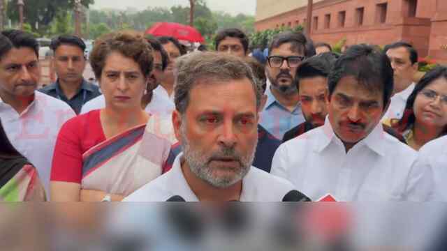 CJP के विरोध-प्रदर्शन में कई छात्र घायल, हाल जानने पहुंचे राहुल गांधी और प्रियंका गांधी, देखें वीडियो