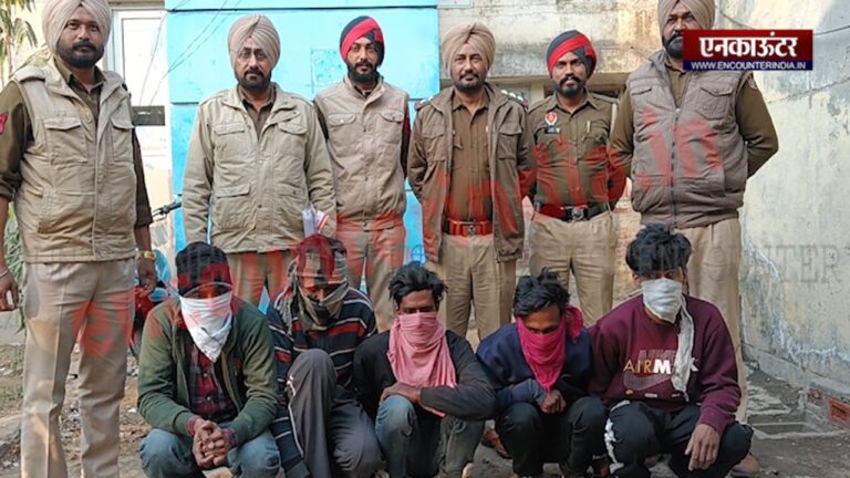 Punjab News : सेनेट्री स्टोर से 25 लाख रुपए की चोरी के मामले में 5 गिरफ्तार, देखें वीडियो