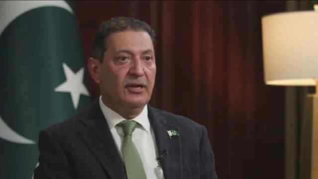 रेल मंत्री के बाद अब Pakistan के राजदूत मोहम्मद खालिद ने दी परमाणु हमले की धमकी