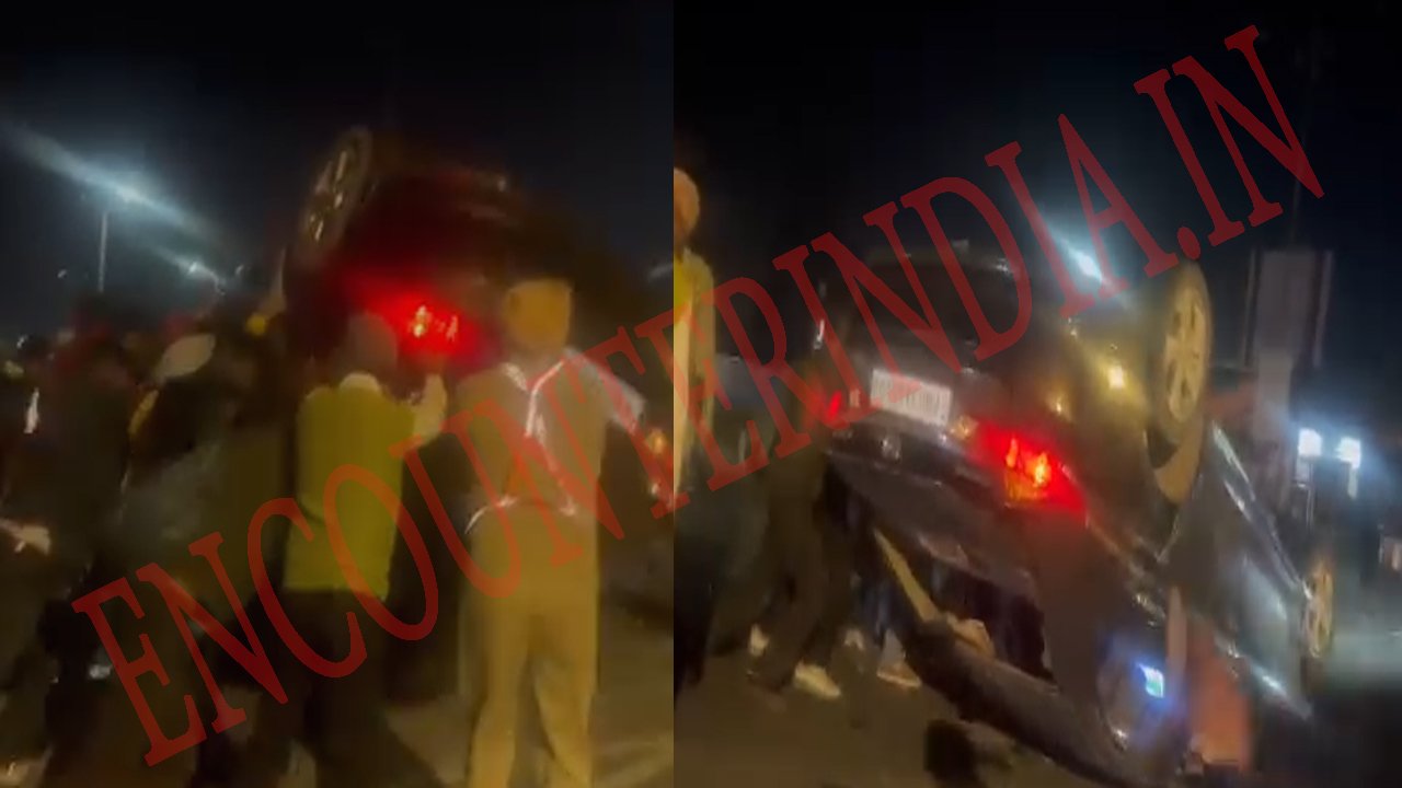 Punjab News: घनैया चौक पर अनियंत्रित कार पलटी, देखें वीडियो