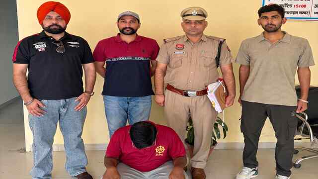 Fake CBI और Police Officer बनकर डिजिटल अरेस्ट करके ठगे 80 लाख, आरोपी गिरफ्तार