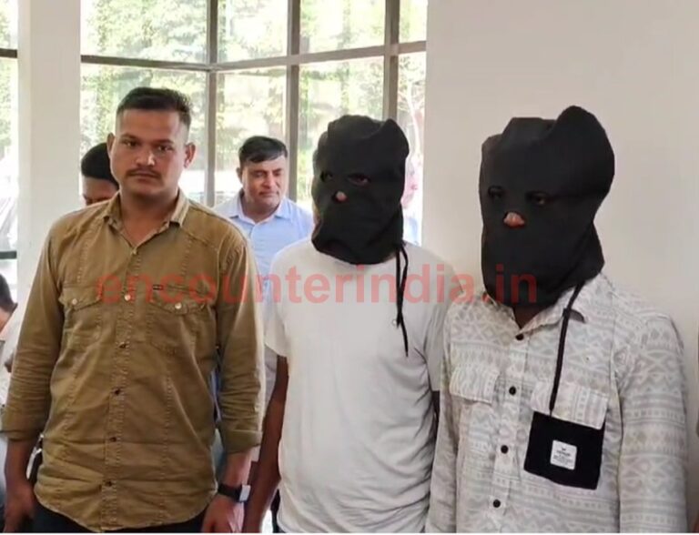 अवैध हथियार के साथ 2 गिरफ्तार, देखें वीडियो