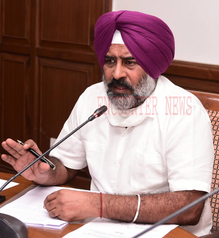 Jalandhar News: कांग्रेस ने Pargat Singh को किया J&K का AICC आब्जर्वर नियुक्त, देखें वीडियो