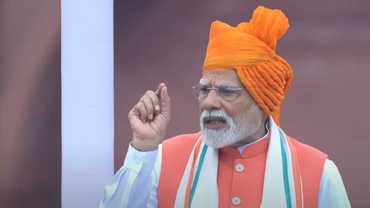 79वें स्वतंत्रता दिवस पर PM मोदी का बड़ा ऐलान, दिवाली पर मिल सकता है बड़ा तोहफा