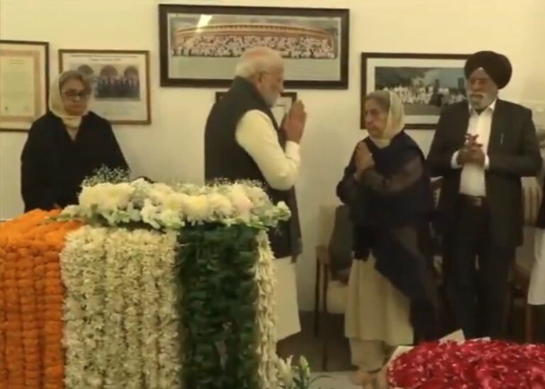 पूर्व PM Manmohan Singh का अंतिम संस्कार कल, Modi और Shah श्रद्धांजलि देने पहुंचे
