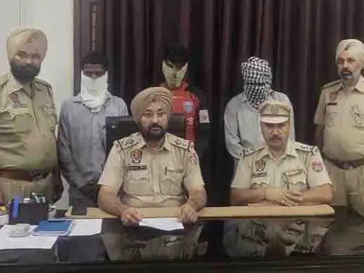 Punjab News: Auto Gang हुआ सक्रिय, सवारियों को बिठाकर लूटपाट की वारदात को देते थे अंजाम, 9 गिरफ्तार