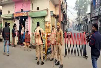 मस्जिद के सर्वे को लेकर हिंसक विरोध प्रदर्शन, सभी School और Internet सेवाए की बंद