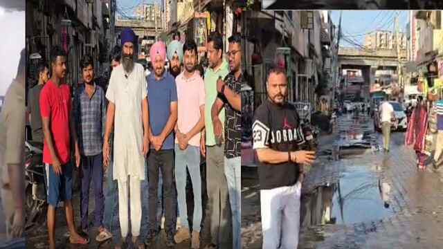 Haryana News: सीवरेज ओवरफ्लो होने से दुकानदार परेशान, कहा- समाधान न हुआ तो करेंगे सड़क जाम, देखें वीडियो