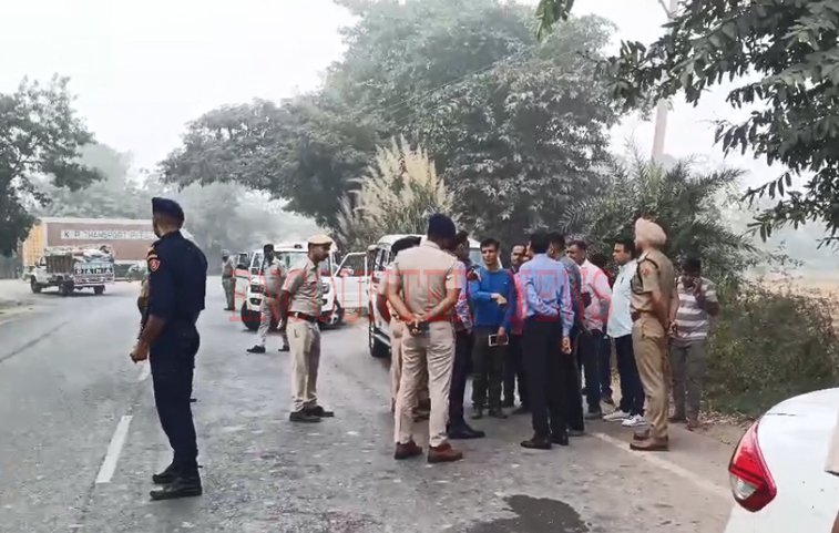 Police और Car चोरों में चली गोलियां, 2 गिरफ्तार, देखें वीडियो