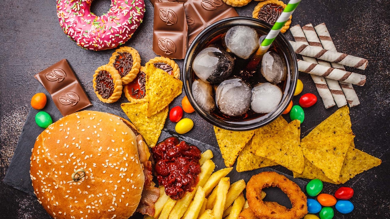 शरीर के लिए बेहद खतरनाक है Processed Foods, दिल को ऐसे पहुंचाएंगे नुकसान
