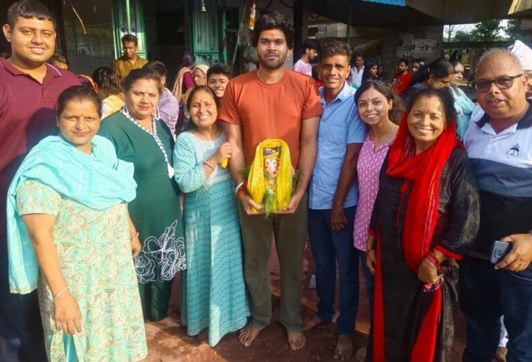 Punjab News: श्रद्धालुओं ने गणपति जी की प्रतिमा को किया विसर्जित, देखें वीडियो