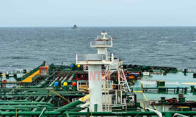 92,600 टन LPG लेकर जल्द भारत पहुंचेंगे 2 जहाज