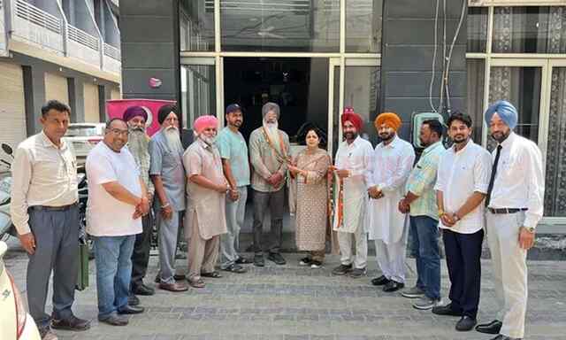 Punjab News: बड़ा झटका, पूर्व मेयर चानी कांग्रेस में शामिल