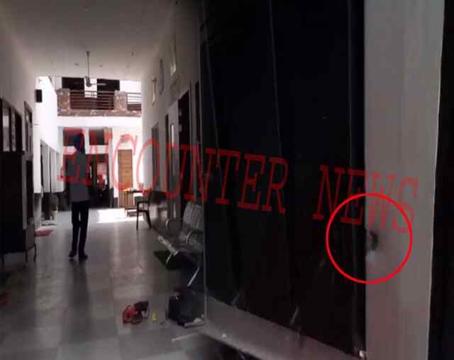 Punjab: Sri Guru Hargobind Public School के गेट पर गोलियां चलने से मचा हड़कंप