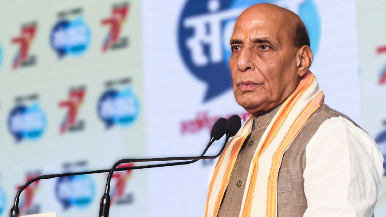 न्यूक्लियर दावे पर रक्षा मंत्री की पाकिस्तान को चेतावनी, बोले – ‘भारत जवाब के लिए तैयार है’