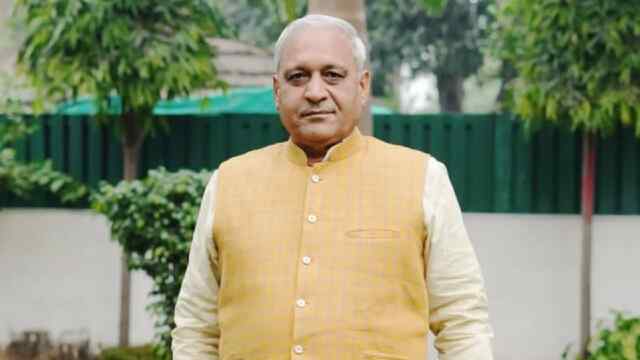 बरसात के दौरान पूरी करें सभी औपचारिकताएं, मौसम खुलते ही शुरू हों सड़क निर्माण कार्य : रणबीर गंगवा